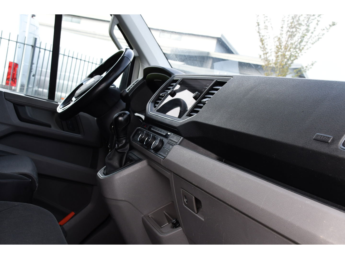 MAN TGE 35 2.0 L3H3 PB Edition Full Options! Adaptieve Cruise, LED, Carplay, 177pk, Automaat, Multimedia, Stoelverwarming, Uniek!