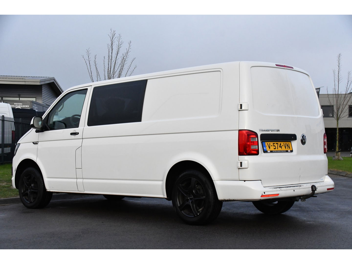 Volkswagen Transporter 2.0 TDI L2H1 DC Edition Cruise, Sensoren, Trekhaak, Airco, 85pk, Radio, Direct leverbaar!