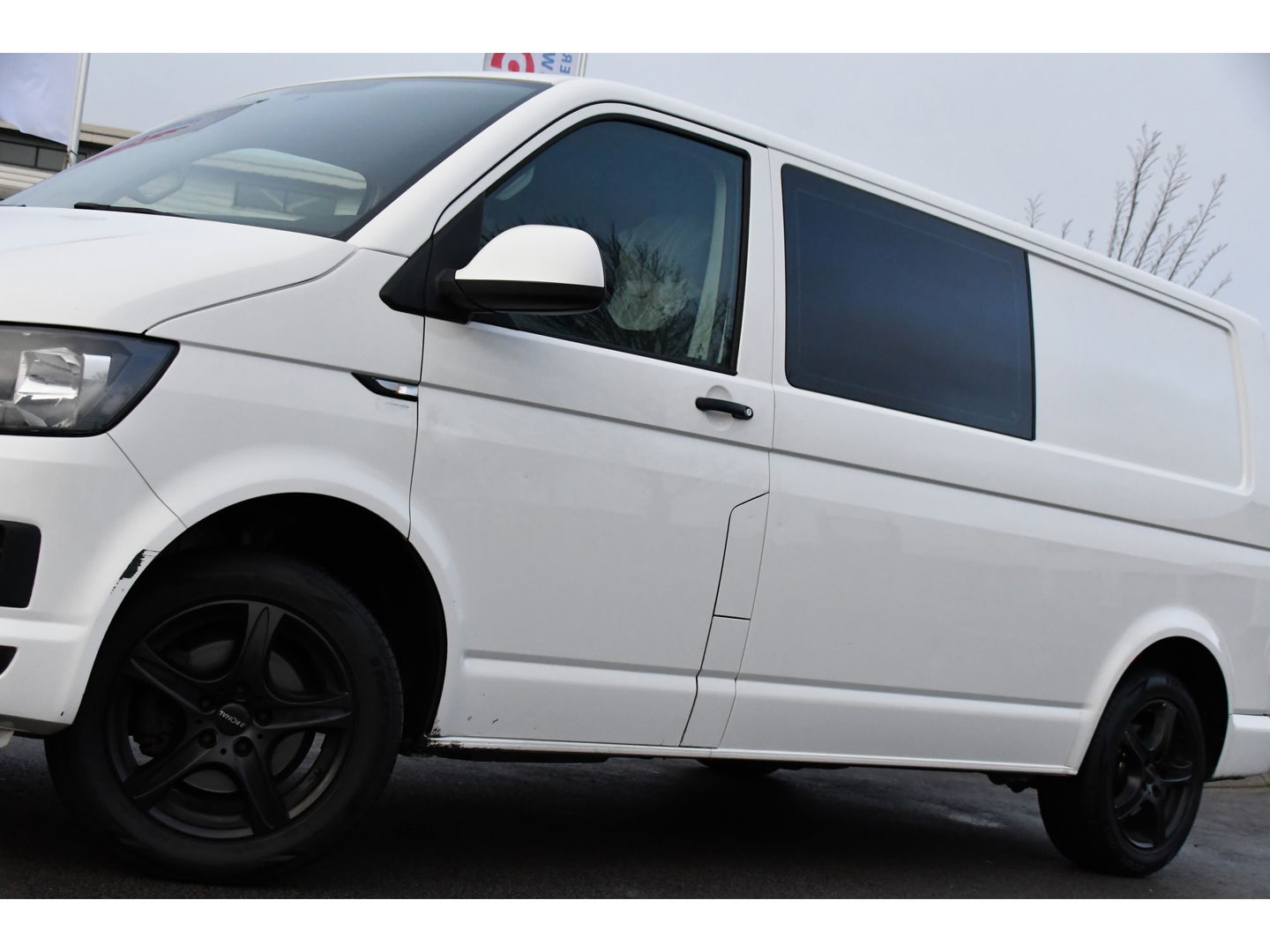 Volkswagen Transporter 2.0 TDI L2H1 DC Edition Cruise, Sensoren, Trekhaak, Airco, 85pk, Radio, Direct leverbaar!
