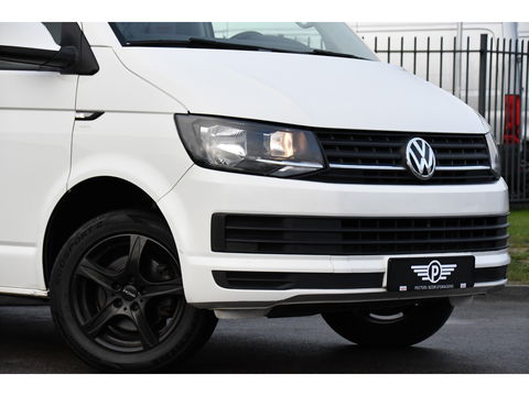 Volkswagen Transporter 2.0 TDI L2H1 DC Edition Cruise, Sensoren, Trekhaak, Airco, 85pk, Radio, Direct leverbaar!