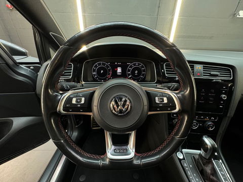 Volkswagen Golf 2.0 TSI GTI Performance Pano|Dynaudio|DCC|Dodehoek|ACC|Lane Assist|Camera|ParkPilot|Standkachel|Sfeer|Stoelver