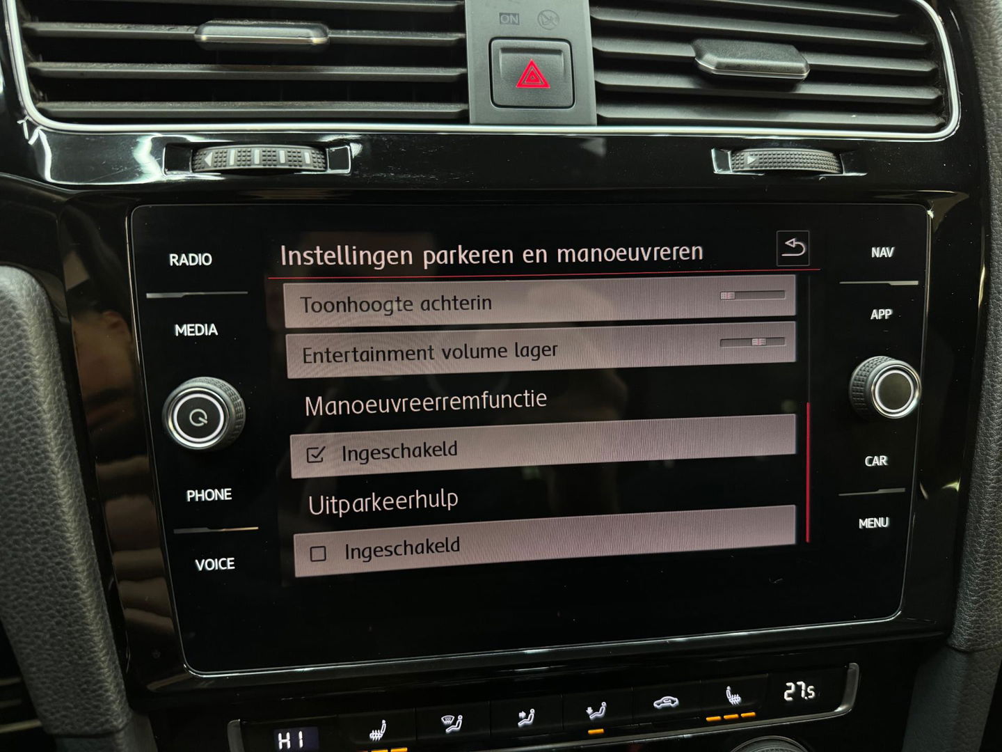 Volkswagen Golf 2.0 TSI GTI Performance Pano|Dynaudio|DCC|Dodehoek|ACC|Lane Assist|Camera|ParkPilot|Standkachel|Sfeer|Stoelver