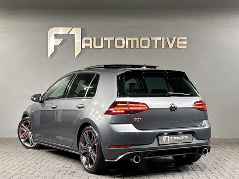 Volkswagen Golf 2.0 TSI GTI Performance Pano|Dynaudio|DCC|Dodehoek|ACC|Lane Assist|Camera|ParkPilot|Standkachel|Sfeer|Stoelver