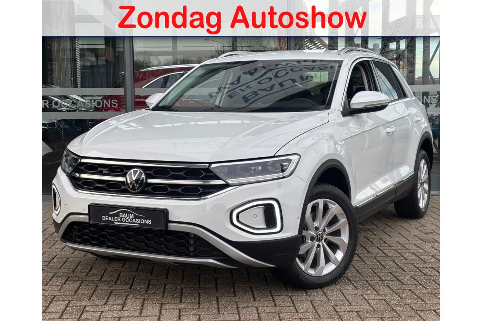 Volkswagen T-Roc 1.0 TSI LIFE EDITION AIRCO LMV PDC CARPLAY STOELVW ALCANTARA