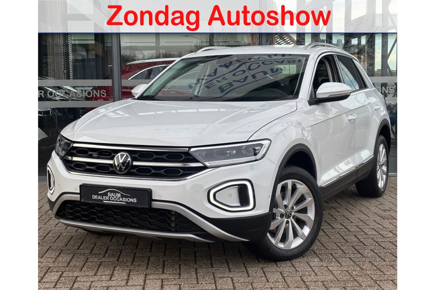 Volkswagen T-Roc 1.0 TSI LIFE EDITION AIRCO LMV PDC CARPLAY STOELVW ALCANTARA