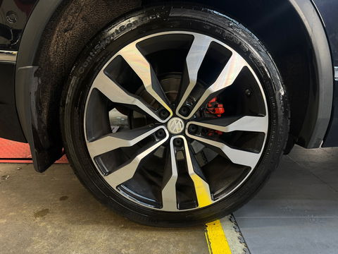 Volkswagen Tiguan Allspace 2.0 TSI 4M R Line Pano|Memory|HuD