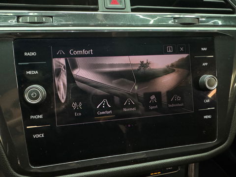 Volkswagen Tiguan Allspace 2.0 TSI 4M R Line Pano|Memory|HuD