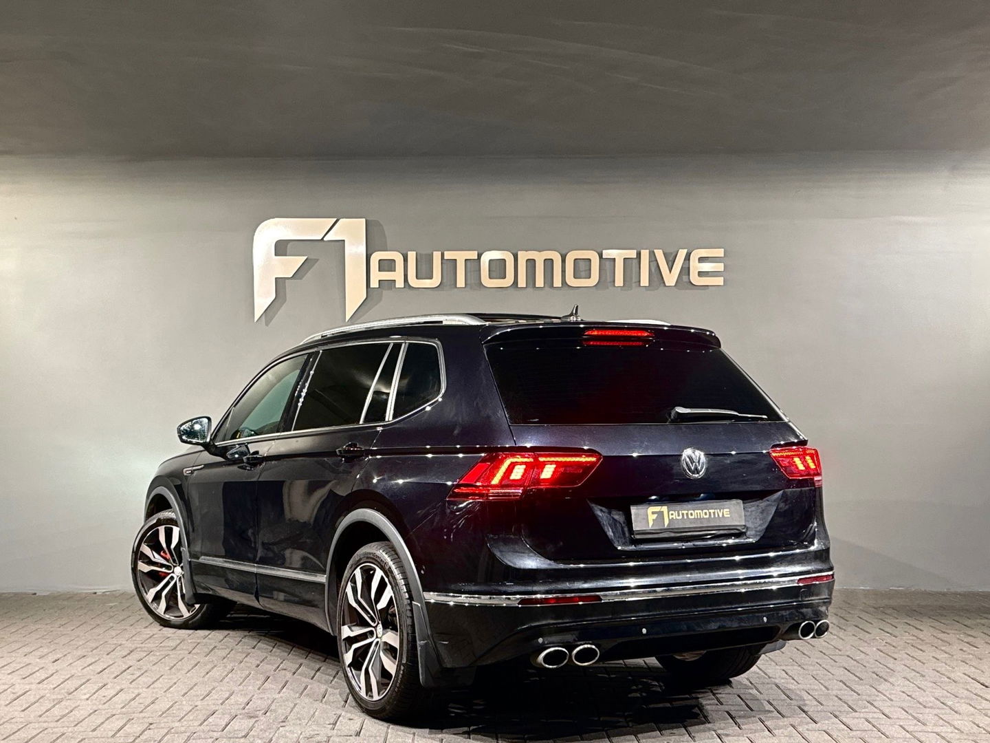 Volkswagen Tiguan Allspace 2.0 TSI 4M R Line Pano|Memory|HuD
