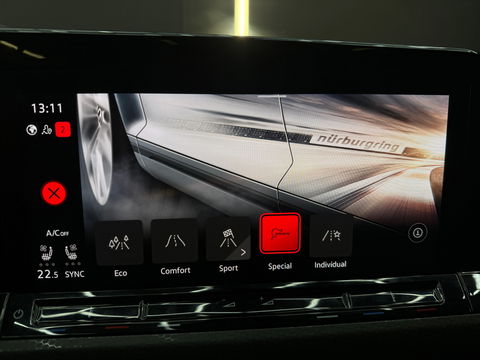 Volkswagen Golf 2.0 TSI GTI Clubsport Pano|Akrapovic|HuD|H/K