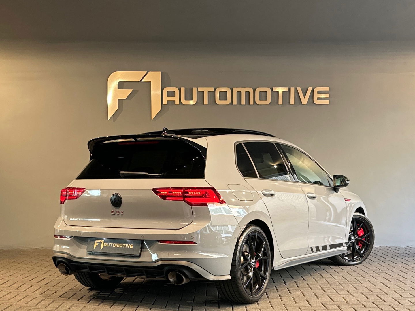 Volkswagen Golf 2.0 TSI GTI Clubsport Pano|Akrapovic|HuD|H/K