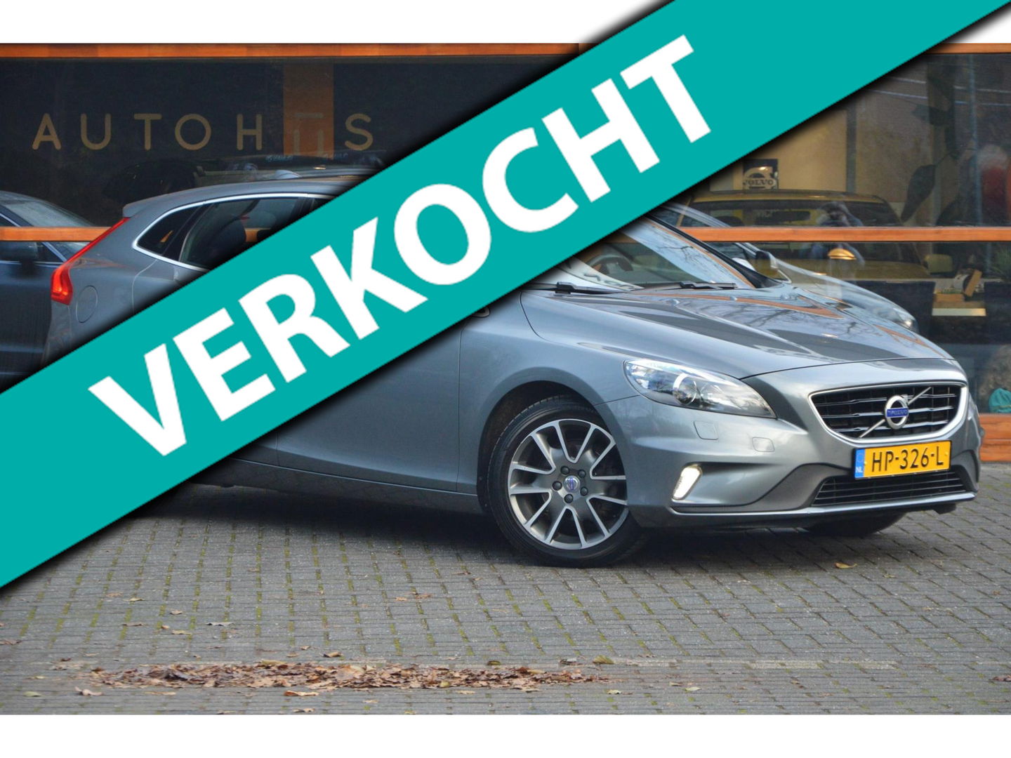 Volvo V40 2.0 D2 R-Design | Stoelverwarming | Parkeersensoren | Cruise Control | Bluetooth |