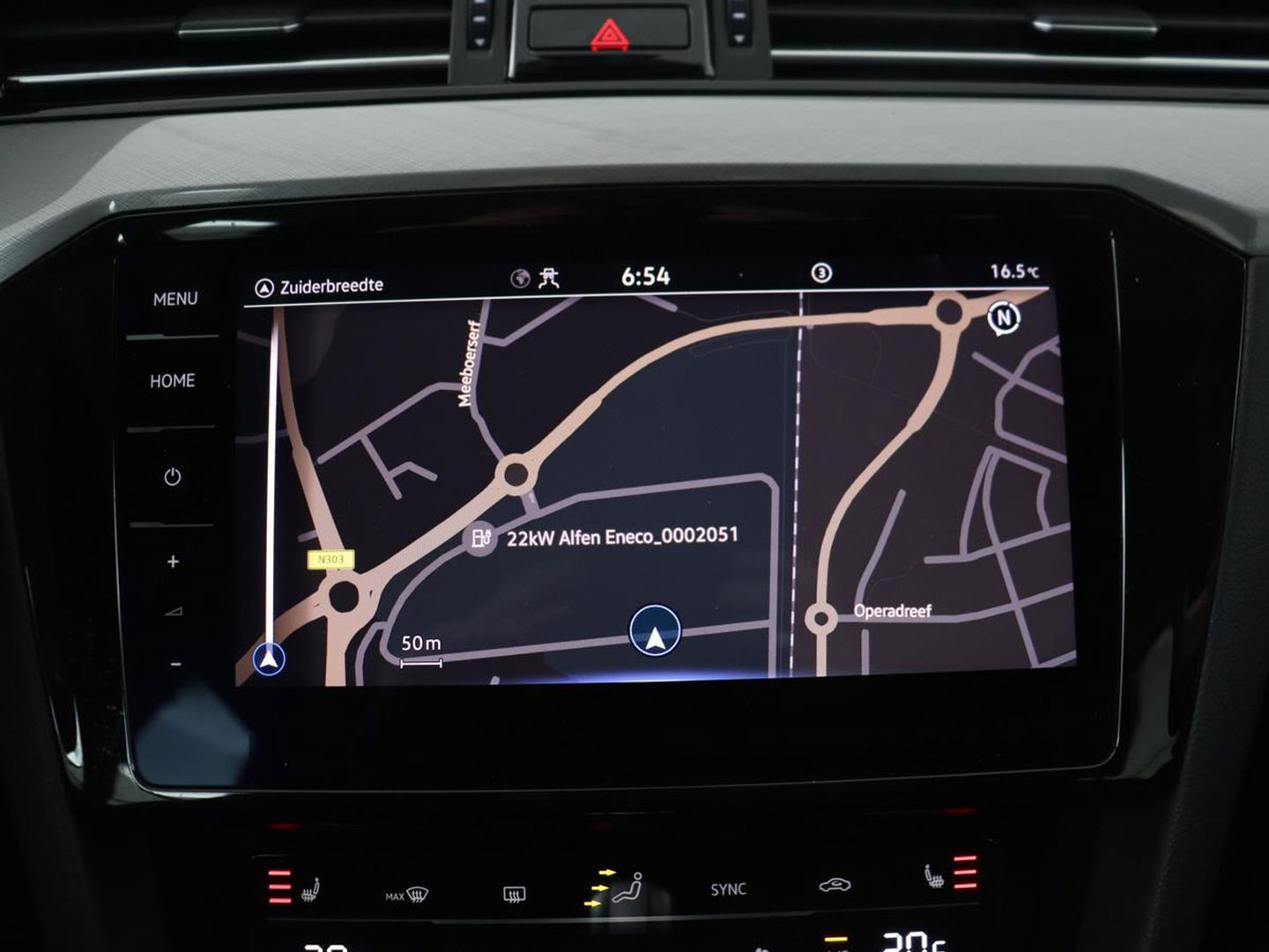 Volkswagen Passat 1.4 TSI PHEV GTE | Stoelverwarming | Virtual Cockpit | Massage | Memory | Carplay | Camera | Matrix LED | Navigatie | Parkeerhulp | Adaptive cruise | Plug In