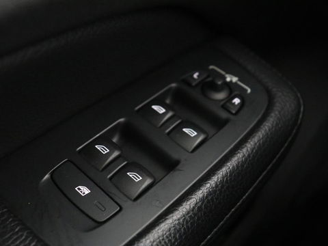 Volvo V60 2.0 T6 Recharge AWD Inscription