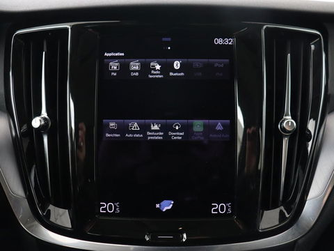 Volvo V60 2.0 T6 Recharge AWD Inscription