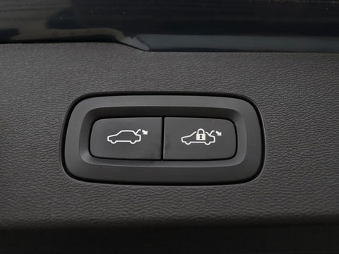 Volvo V60 2.0 T6 Recharge AWD Inscription