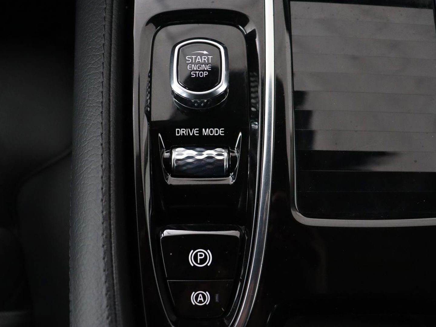 Volvo V60 2.0 T6 Recharge AWD Inscription