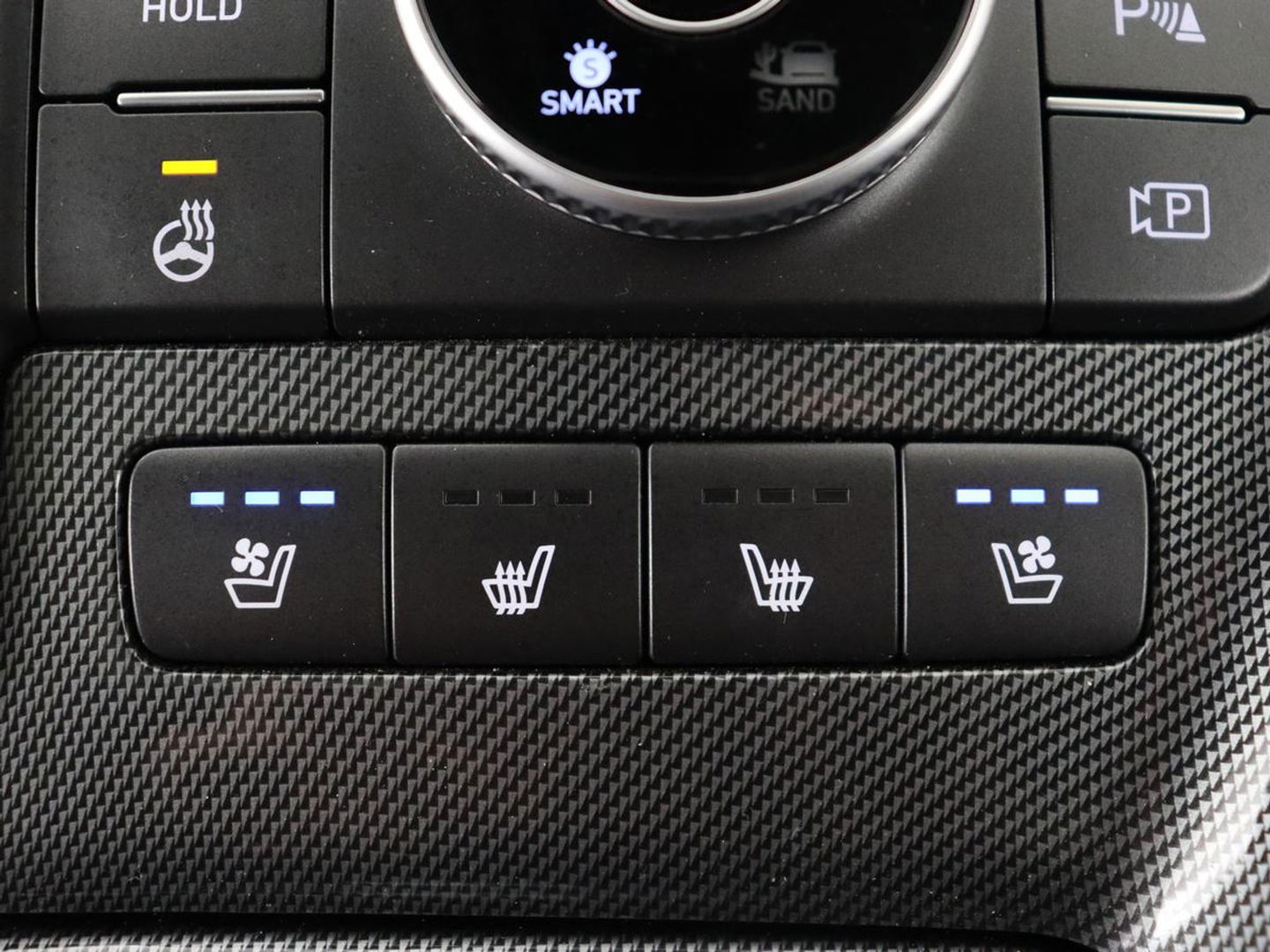 Hyundai Santa Fe 1.6 T-GDI PHEV Premium Sky | Panoramadak | Stoelventilatie | Head-Up | Leder | Krell Audio | 360 Camera | Plug In