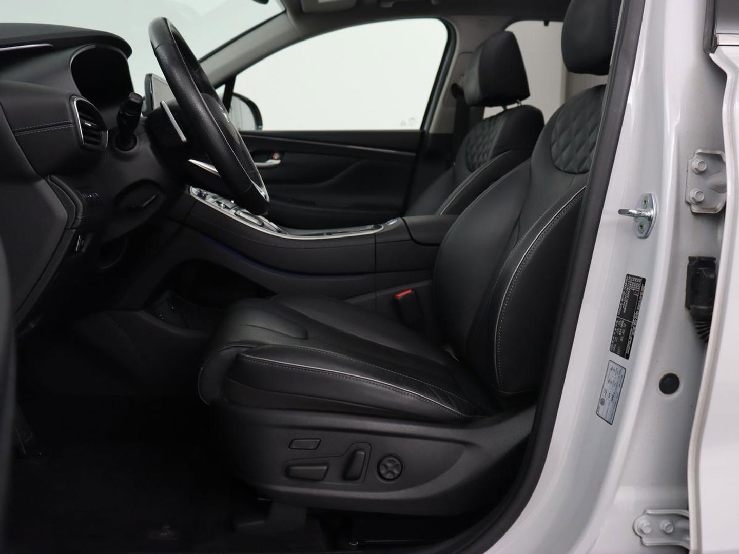 Hyundai Santa Fe 1.6 T-GDI PHEV Premium Sky | Panoramadak | Stoelventilatie | Head-Up | Leder | Krell Audio | 360 Camera | Plug In