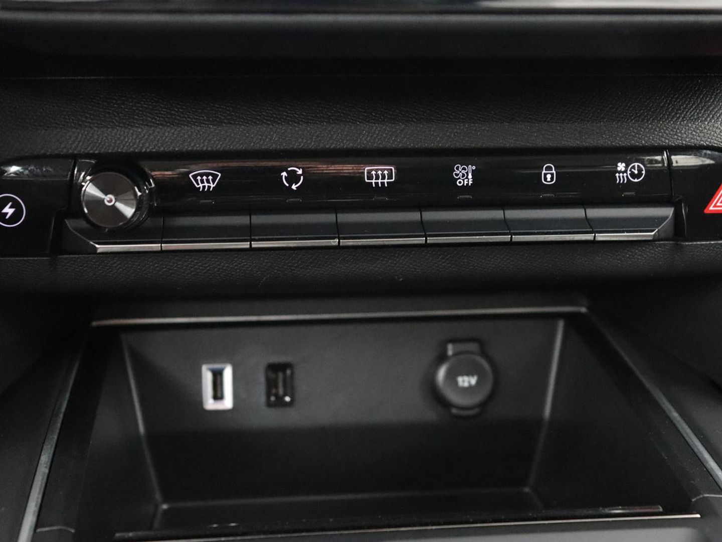 Citroën C5 Aircross 1.6 Plug-in Hybrid 225 Feel | Camera | Carplay | Half leder | Navigatie | Digital Cockpit | Bluetooth | Parkeerhulp | PHEV | Plug In