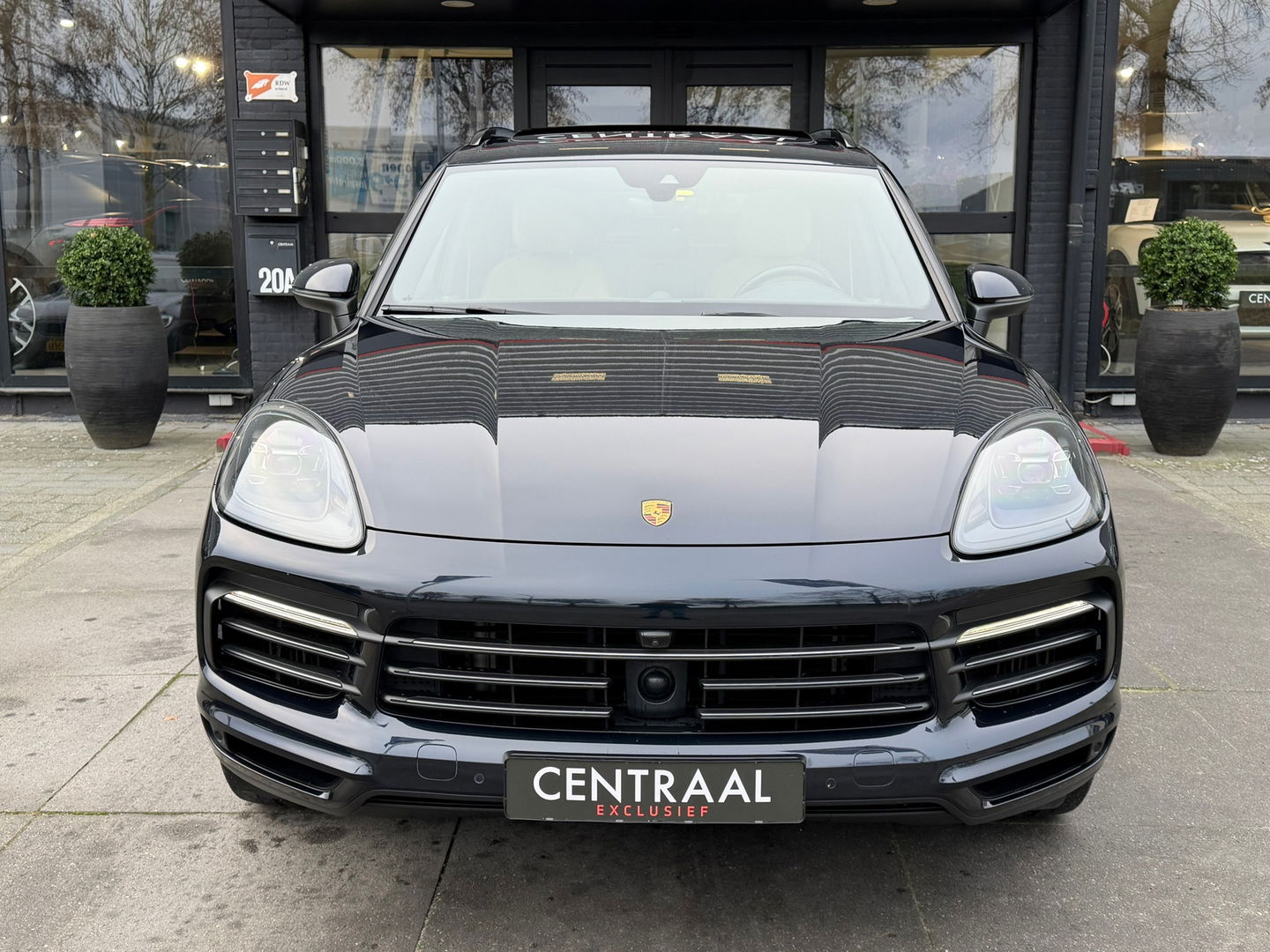 Porsche Cayenne 3.0 E-Hybrid Platinum Edition|Pano|Sportchrono|Bose|Sport design|Memory|Luchtvering|360Camera|Leder|NL-Auto