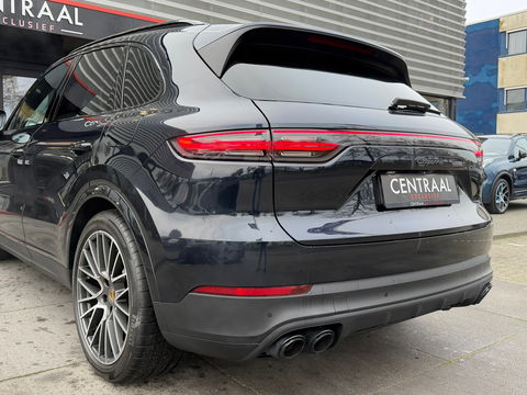 Porsche Cayenne 3.0 E-Hybrid Platinum Edition|Pano|Sportchrono|Bose|Sport design|Memory|Luchtvering|360Camera|Leder|NL-Auto