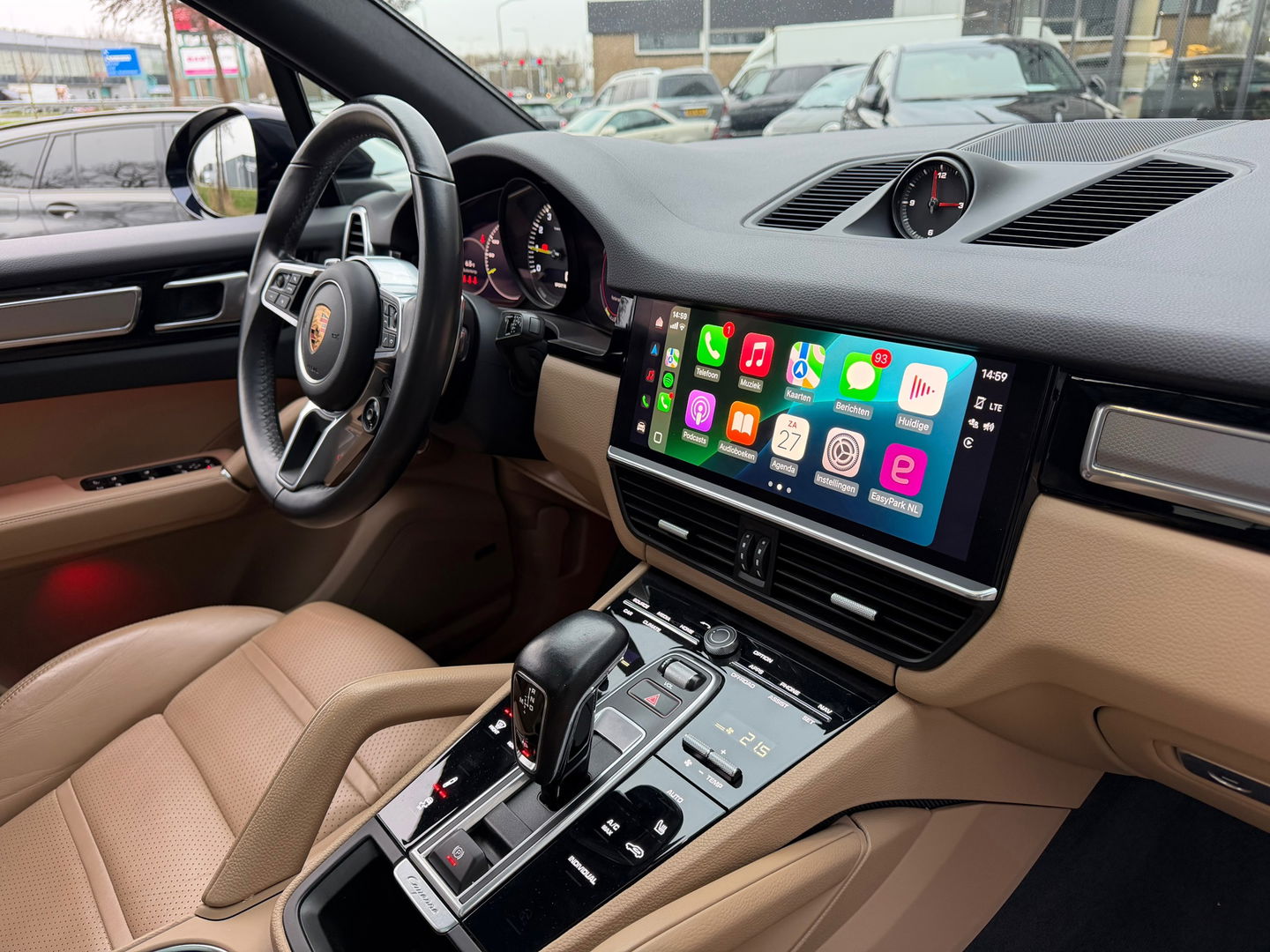 Porsche Cayenne 3.0 E-Hybrid Platinum Edition|Pano|Sportchrono|Bose|Sport design|Memory|Luchtvering|360Camera|Leder|NL-Auto