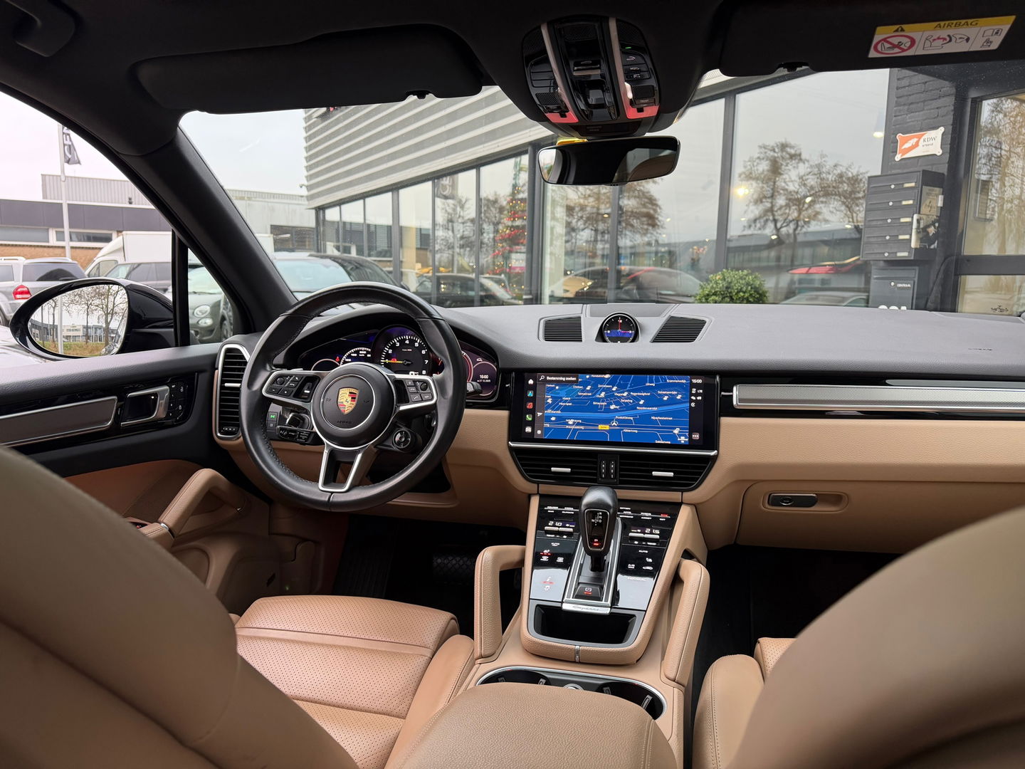 Porsche Cayenne 3.0 E-Hybrid Platinum Edition|Pano|Sportchrono|Bose|Sport design|Memory|Luchtvering|360Camera|Leder|NL-Auto