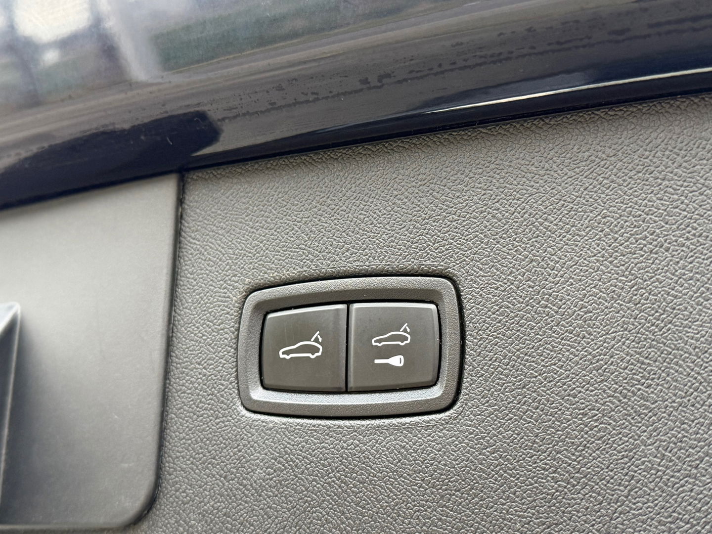 Porsche Cayenne 3.0 E-Hybrid Platinum Edition|Pano|Sportchrono|Bose|Sport design|Memory|Luchtvering|360Camera|Leder|NL-Auto