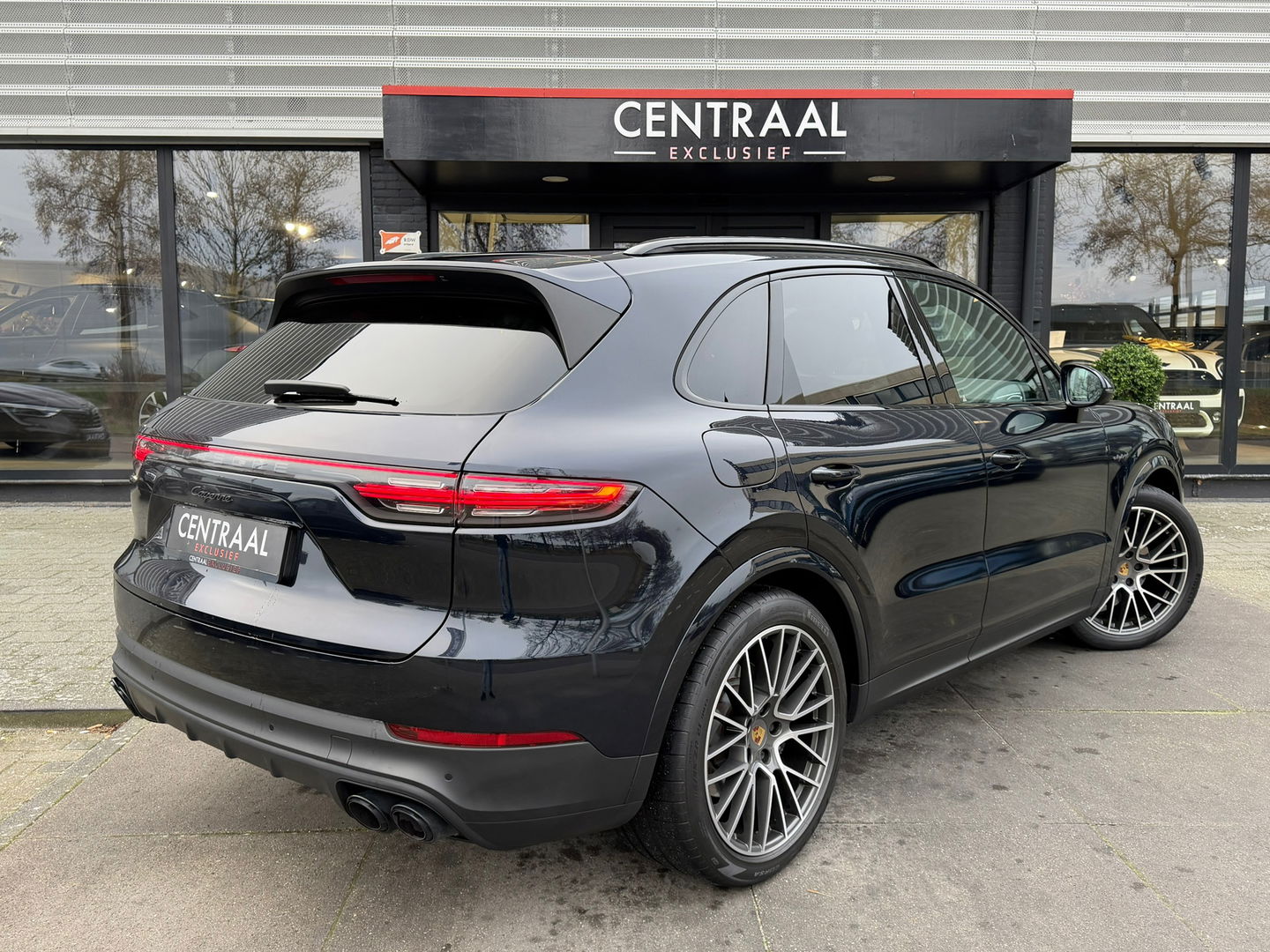 Porsche Cayenne 3.0 E-Hybrid Platinum Edition|Pano|Sportchrono|Bose|Sport design|Memory|Luchtvering|360Camera|Leder|NL-Auto