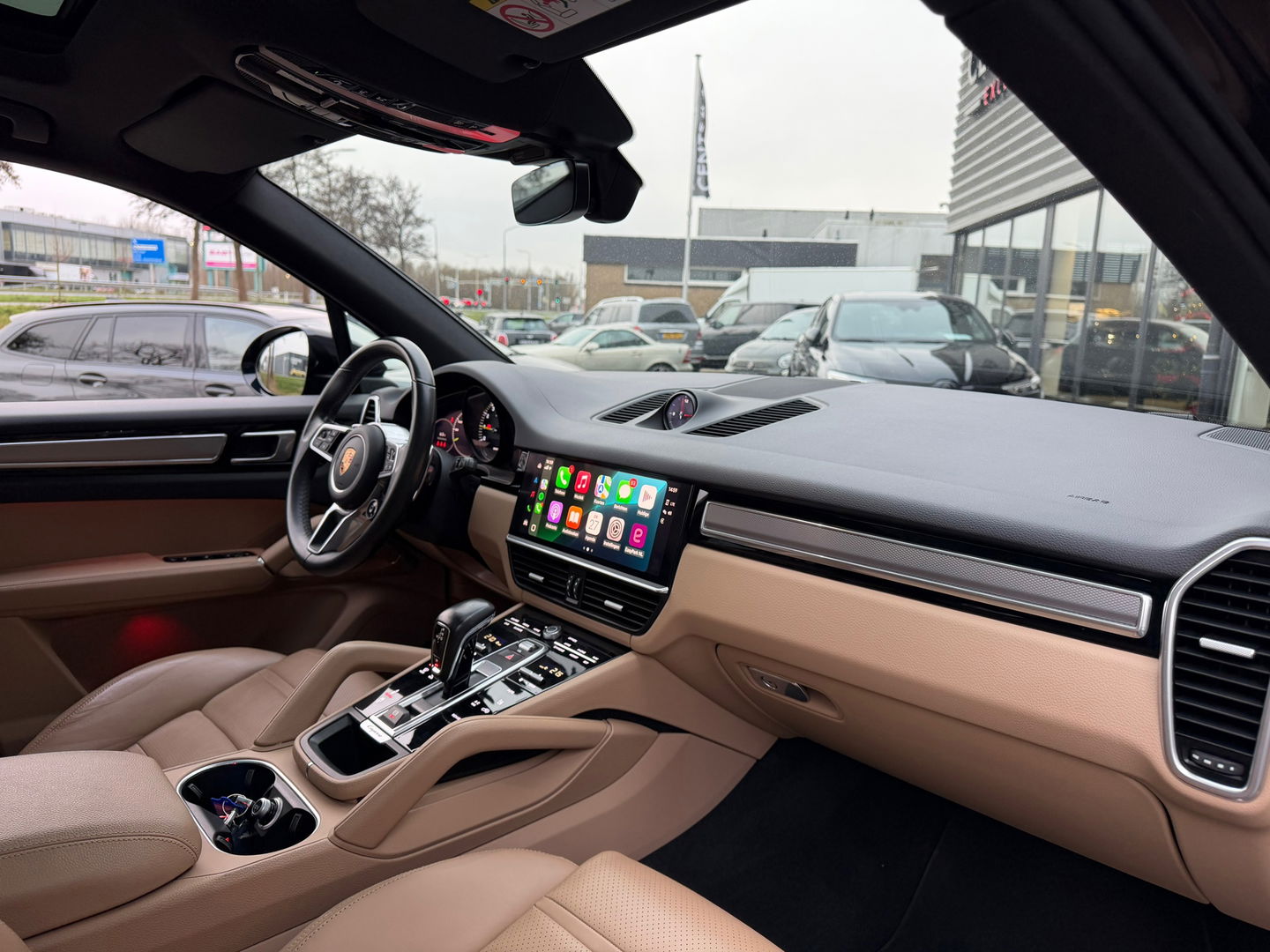 Porsche Cayenne 3.0 E-Hybrid Platinum Edition|Pano|Sportchrono|Bose|Sport design|Memory|Luchtvering|360Camera|Leder|NL-Auto