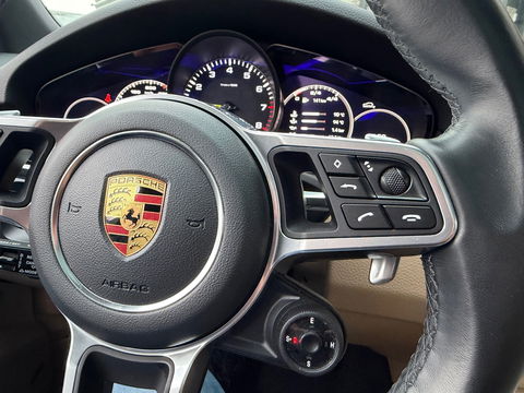 Porsche Cayenne 3.0 E-Hybrid Platinum Edition|Pano|Sportchrono|Bose|Sport design|Memory|Luchtvering|360Camera|Leder|NL-Auto