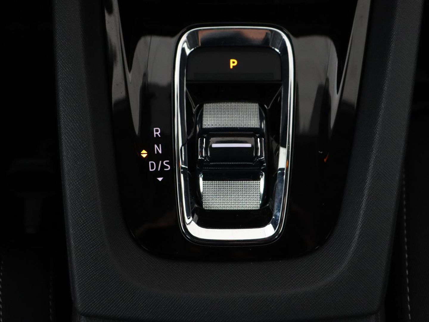 Škoda Octavia 1.4 TSI iV PHEV Business Edition | Trekhaak | Stoel & stuuverwarming | Camera | Carplay | Navigatie | Virtual Cockpit | Full LED | Achterbankverwarming | Plug In