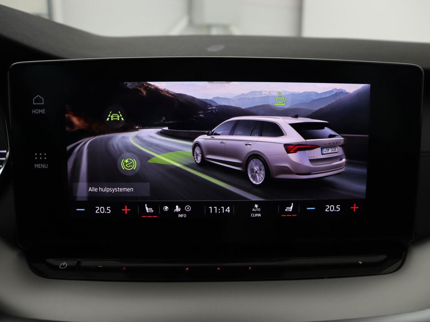 Škoda Octavia 1.4 TSI iV PHEV Business Edition | Trekhaak | Stoel & stuuverwarming | Camera | Carplay | Navigatie | Virtual Cockpit | Full LED | Achterbankverwarming | Plug In