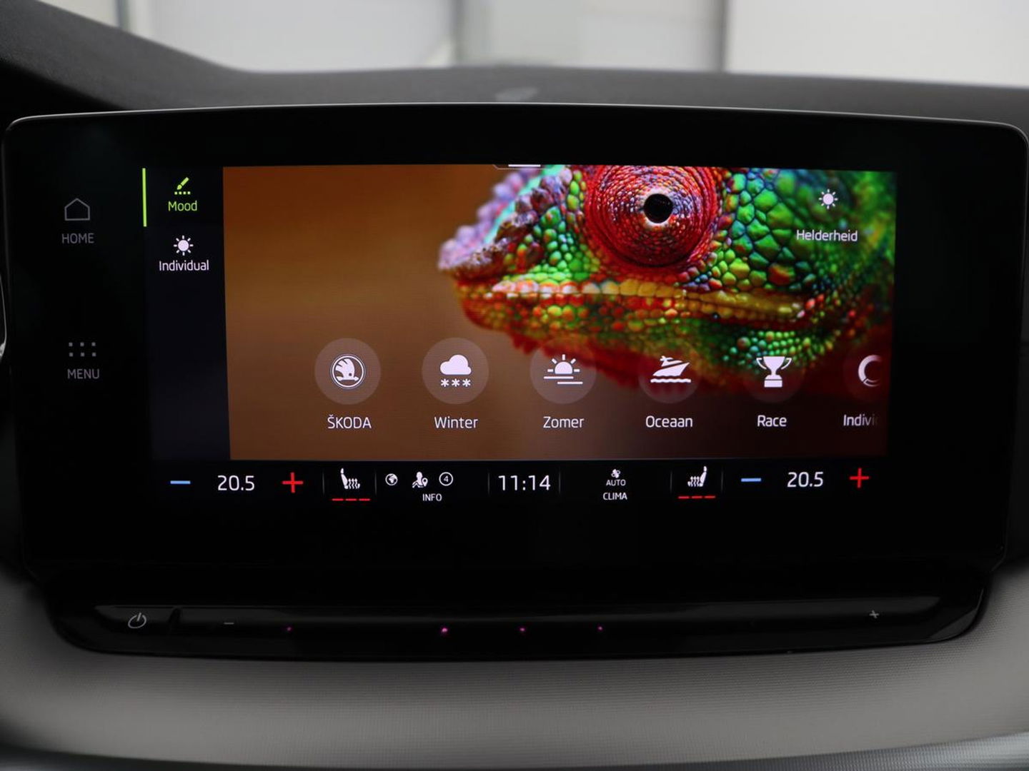 Škoda Octavia 1.4 TSI iV PHEV Business Edition | Trekhaak | Stoel & stuuverwarming | Camera | Carplay | Navigatie | Virtual Cockpit | Full LED | Achterbankverwarming | Plug In