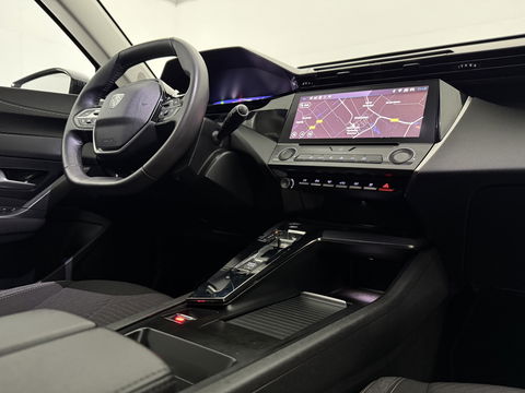 Peugeot 308 1.2 PureTech | Virtual | Carplay | Cruise | Parkeersens. | Navi | NAP