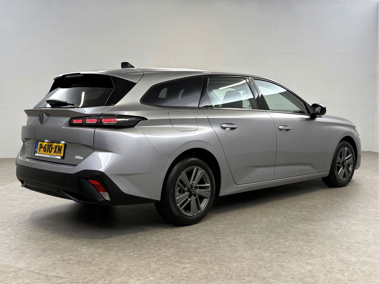 Peugeot 308 1.2 PureTech | Virtual | Carplay | Cruise | Parkeersens. | Navi | NAP