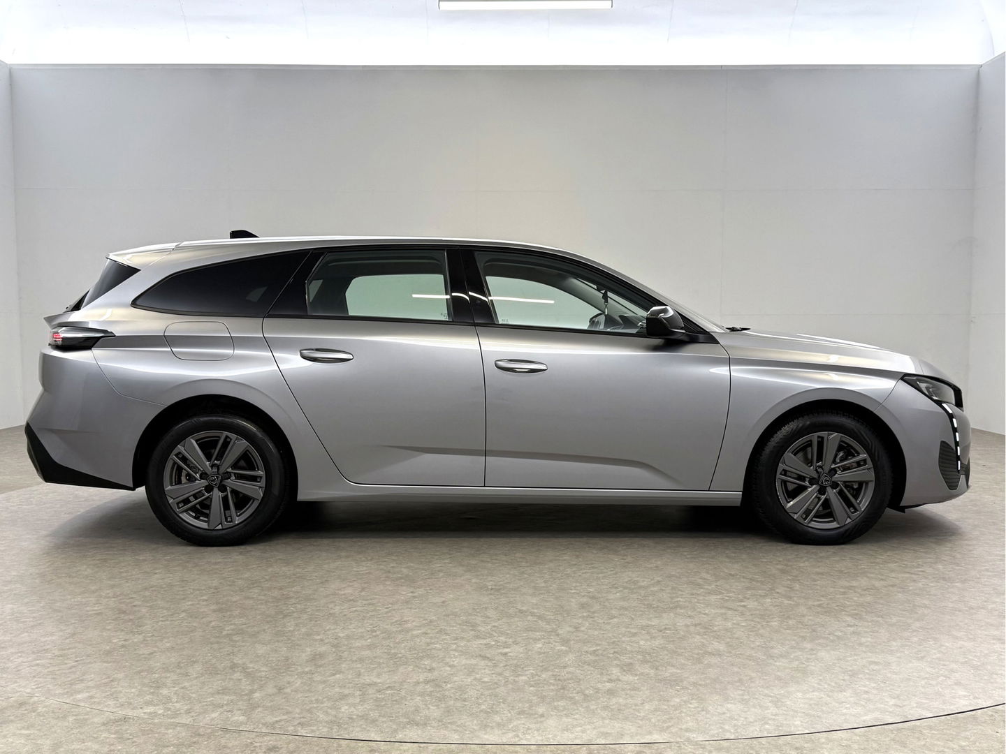 Peugeot 308 1.2 PureTech | Virtual | Carplay | Cruise | Parkeersens. | Navi | NAP