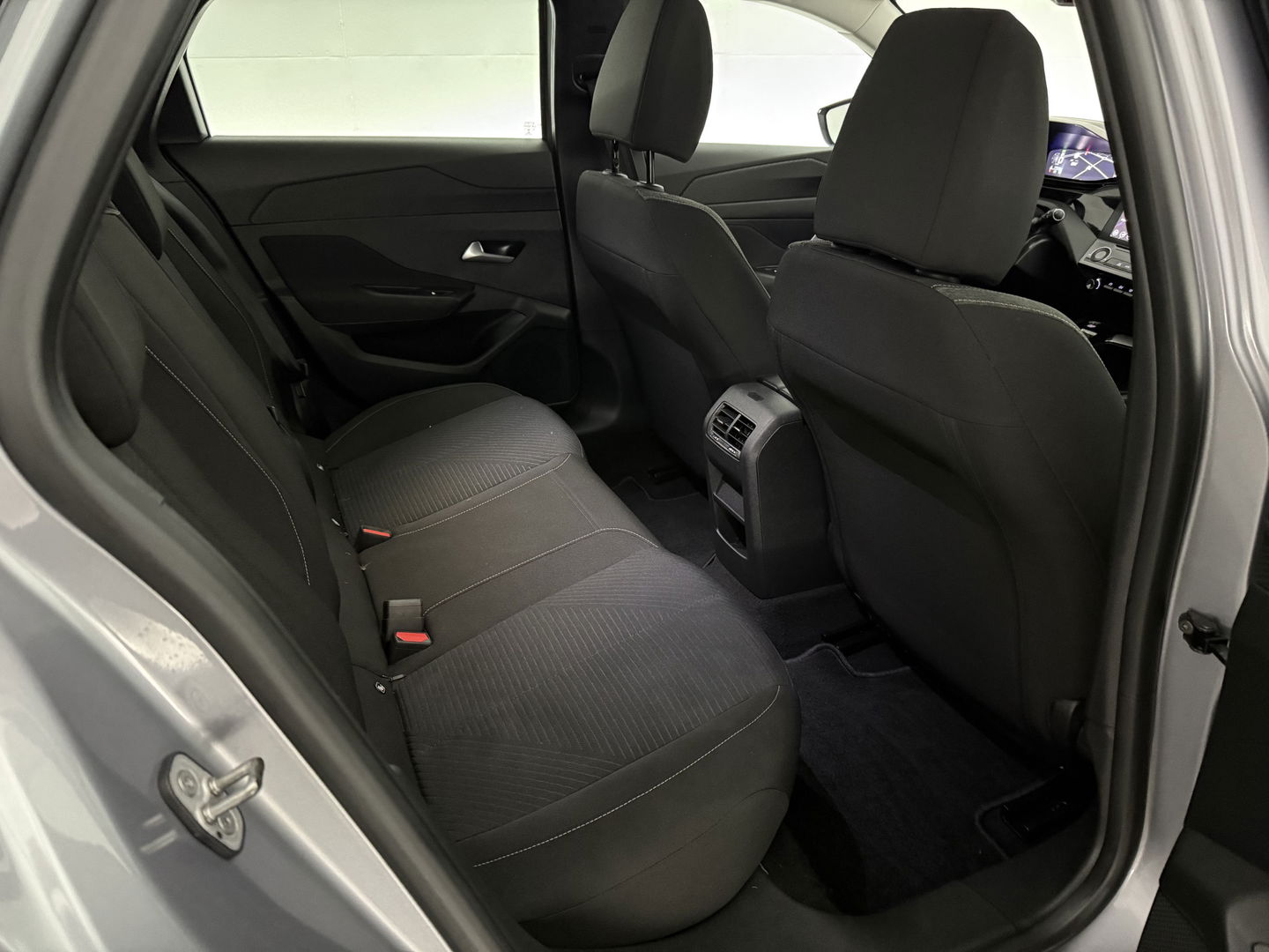 Peugeot 308 1.2 PureTech | Virtual | Carplay | Cruise | Parkeersens. | Navi | NAP