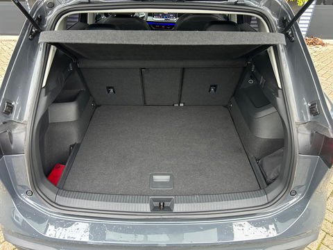 Volkswagen Tiguan 1.5 eTSI Life Edition ACC|Winterpakket|Automaat|Sfeerverlichting|Cruise