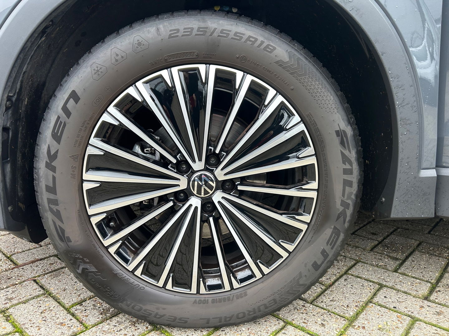 Volkswagen Tiguan 1.5 eTSI Life Edition ACC|Winterpakket|Automaat|Sfeerverlichting|Cruise