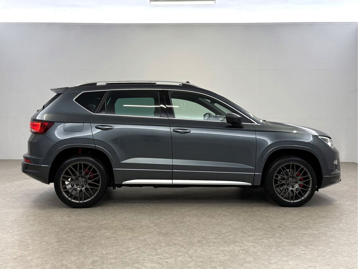 SEAT Ateca 1.5 TSI FR Business Intense | Pano | Virtual | 360° | Sfeer | Adap. Cruise | Beats Audio | Carplay | Stoelverw. | NAP