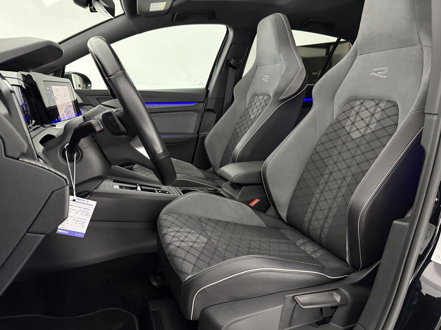 Volkswagen Golf 1.5 eTSI R-Line | Pano | Sfeer | Virtual | Clima | Adap.Cruise | Carplay | Parkeersens.