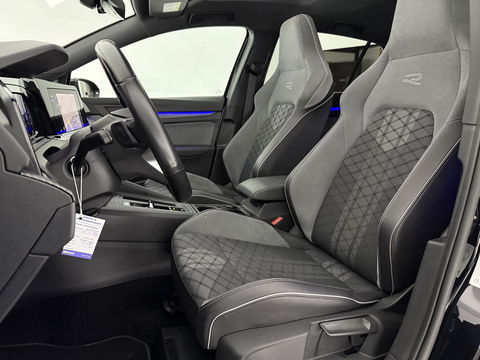 Volkswagen Golf 1.5 eTSI R-Line | Pano | Sfeer | Virtual | Clima | Adap.Cruise | Carplay | Parkeersens.