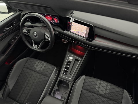 Volkswagen Golf 1.5 eTSI R-Line | Pano | Sfeer | Virtual | Clima | Adap.Cruise | Carplay | Parkeersens.