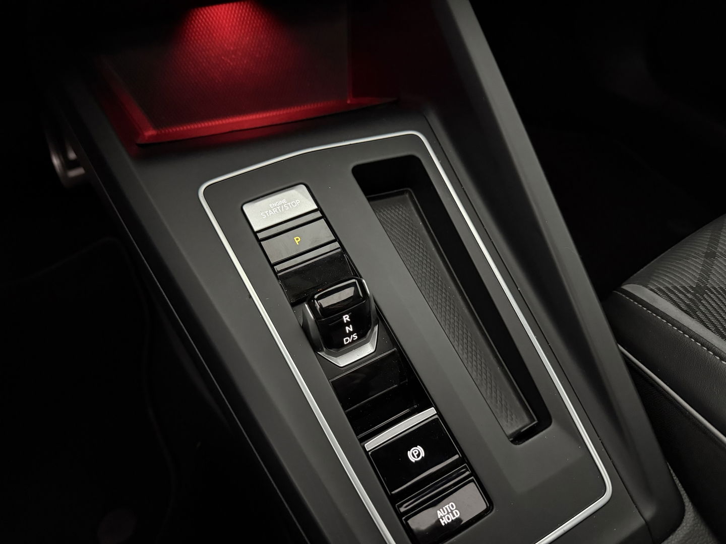 Volkswagen Golf 1.5 eTSI R-Line | Pano | Sfeer | Virtual | Clima | Adap.Cruise | Carplay | Parkeersens.