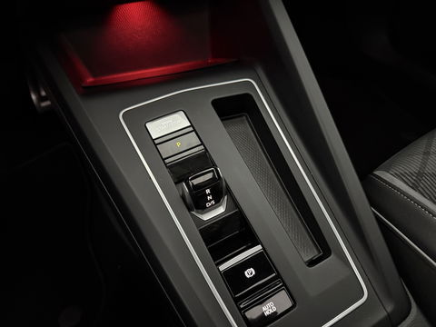 Volkswagen Golf 1.5 eTSI R-Line | Pano | Sfeer | Virtual | Clima | Adap.Cruise | Carplay | Parkeersens.