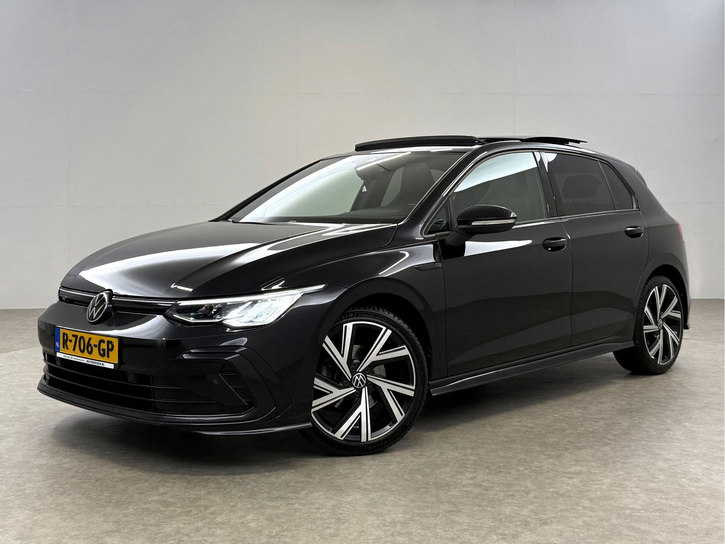 Volkswagen Golf 1.5 eTSI R-Line | Pano | Sfeer | Virtual | Clima | Adap.Cruise | Carplay | Parkeersens.