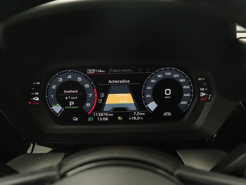 Audi A3 40 TFSI e Edition | Navigatie | Virtual Cockpit | Carplay | Climate control | Getint glas | Cruise control | Full LED | PHEV | Plug In