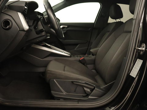 Audi A3 40 TFSI e Edition | Navigatie | Virtual Cockpit | Carplay | Climate control | Getint glas | Cruise control | Full LED | PHEV | Plug In