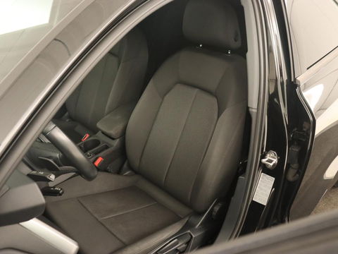 Audi A3 40 TFSI e Edition | Navigatie | Virtual Cockpit | Carplay | Climate control | Getint glas | Cruise control | Full LED | PHEV | Plug In